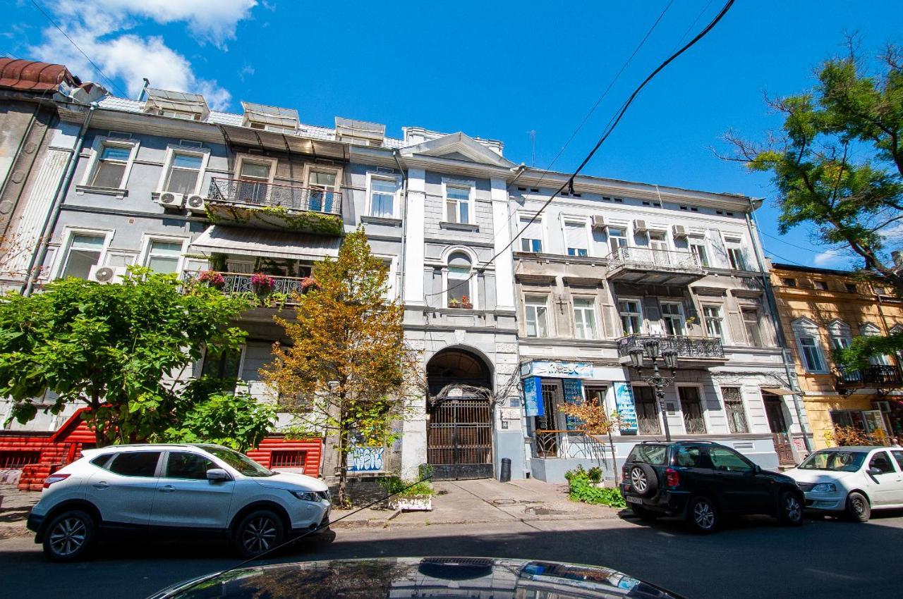 Apartments On Chaykovskogo 16 Odessa Dış mekan fotoğraf