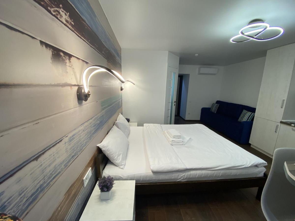 Apartments On Chaykovskogo 16 Odessa Dış mekan fotoğraf